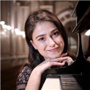 Aprende PIANO 🎹 Profesora titulada - clases de piano en Madrid (Acacias) y online